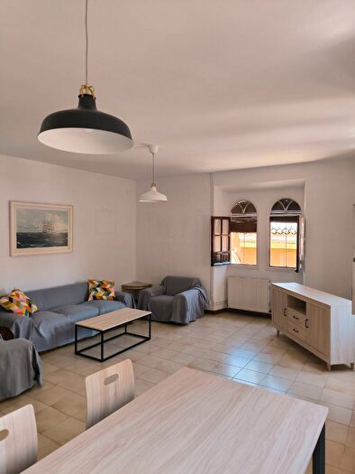 Piso en alquiler en Cabra, Córdoba de 4 habitaciones