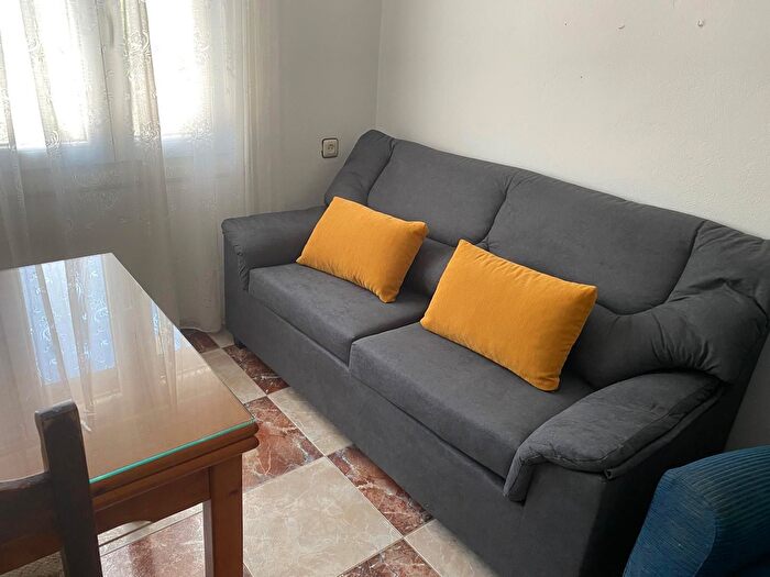 Piso en alquiler en Ubrique, Cádiz de 3 habitaciones