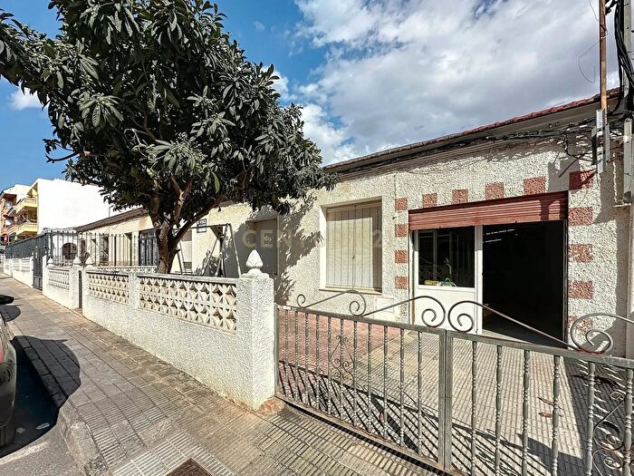 Casa en venta en Los Montesinos, Alicante de 3 habitaciones