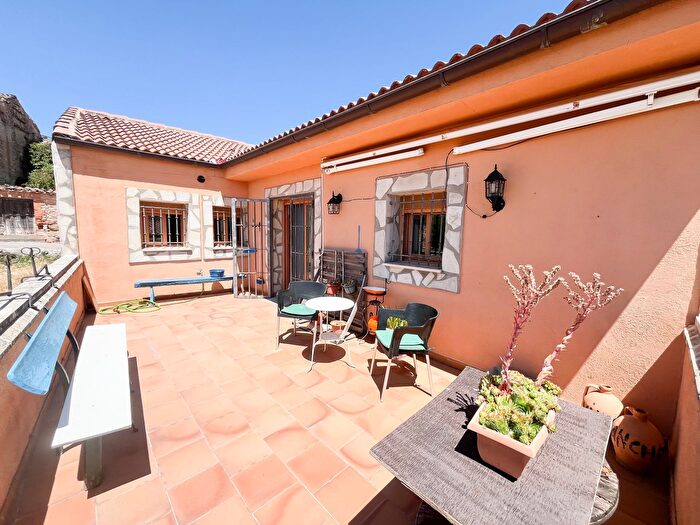 Casa en venta en Sigüenza, Guadalajara de 2 habitaciones