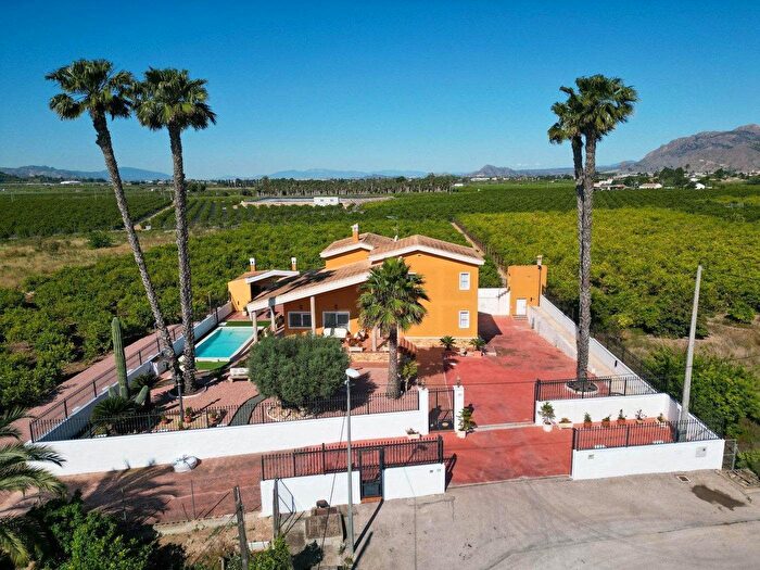 Casa en venta en Orihuela ciudad, Orihuela de 5 habitaciones