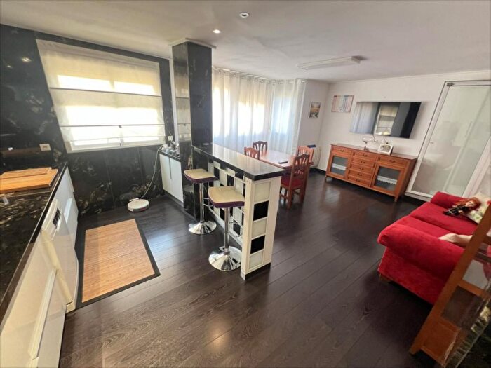 Piso en venta en Guadassuar, Valencia de 4 habitaciones