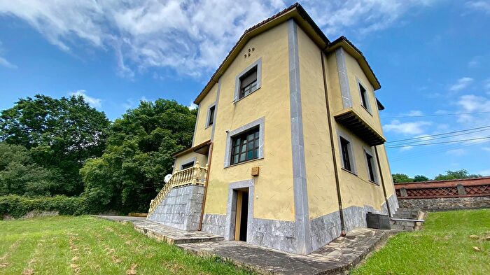 Casas en venta y pisos alquiler - 2
