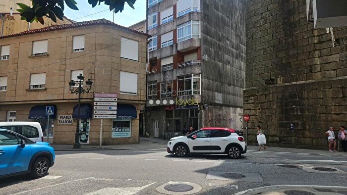 Casas en venta y pisos alquiler - 1