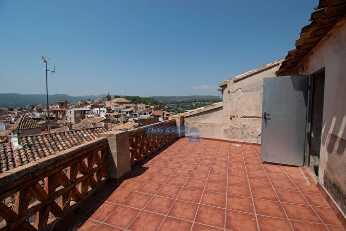 Casas en venta y pisos alquiler - 1