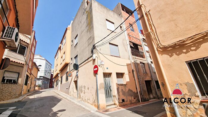 Casas en venta y pisos alquiler - 1