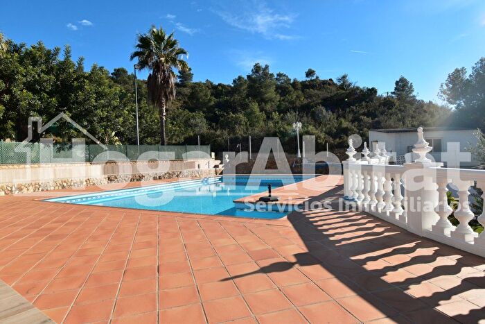 Casa en venta en Pedralba, Valencia de 7 habitaciones