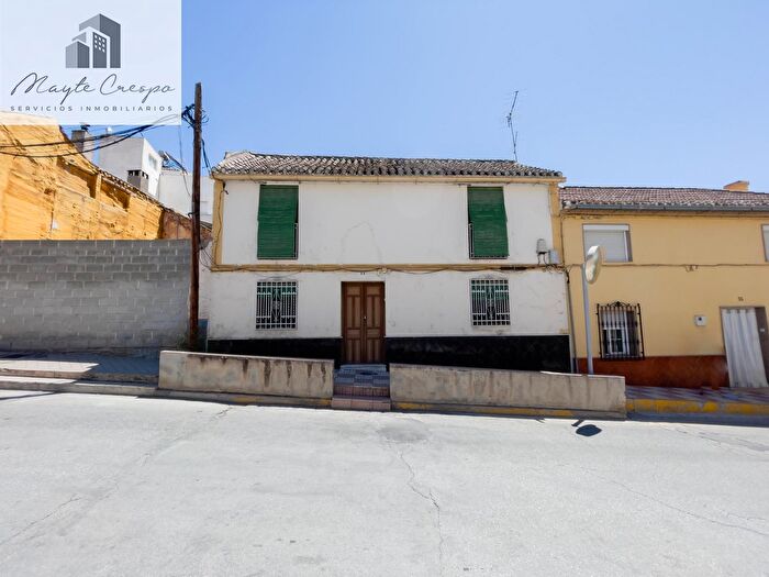 Casas en venta y pisos alquiler - 1