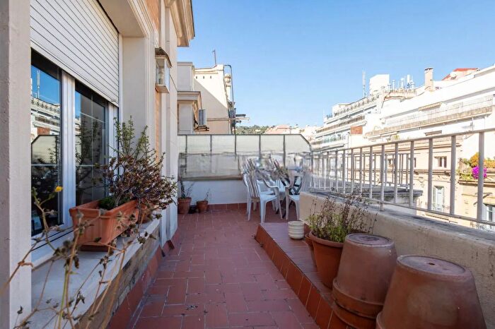 Piso en venta en Sarrià Sant Gervasi, El Putget i el Farró de 4 habitaciones