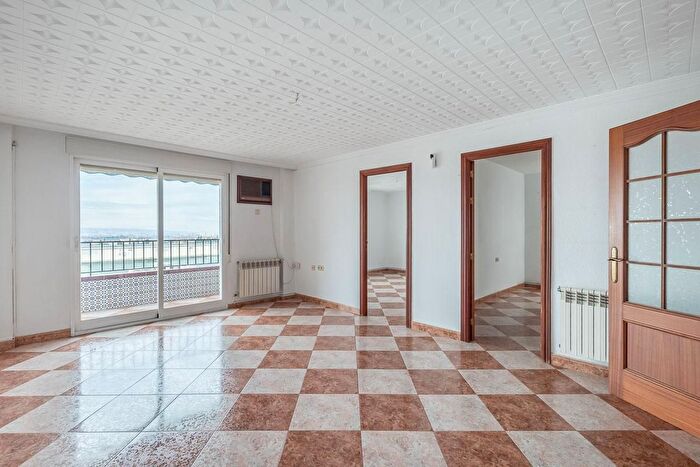 Piso en venta en Ronda, Camino de Ronda de 4 habitaciones