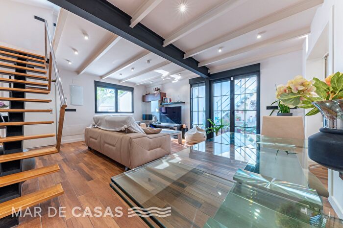 Casas en venta y pisos alquiler - 2