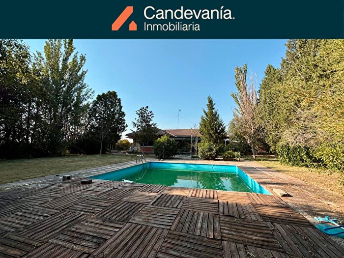 Casas en venta y pisos alquiler - 1