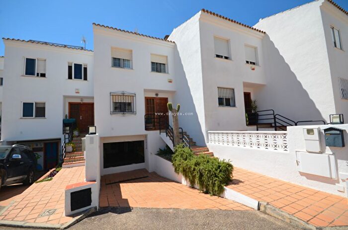 Casa en venta en Zona Papa Luna Platja del Gurugú, Benicarló de 3 habitaciones