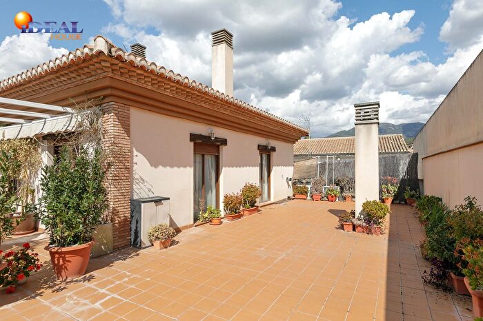 Casas en venta y pisos alquiler - 2