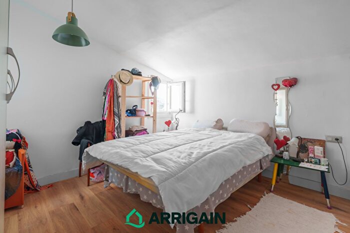 Casas en venta y pisos alquiler - 2