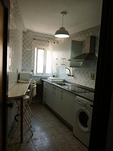Casas en venta y pisos alquiler - 2