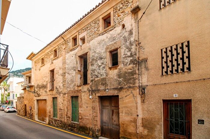 Casas en venta y pisos alquiler - 1