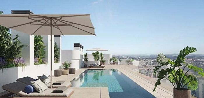 Piso en venta en Estepona Pueblo, Zona Calvario de 1 habitacion