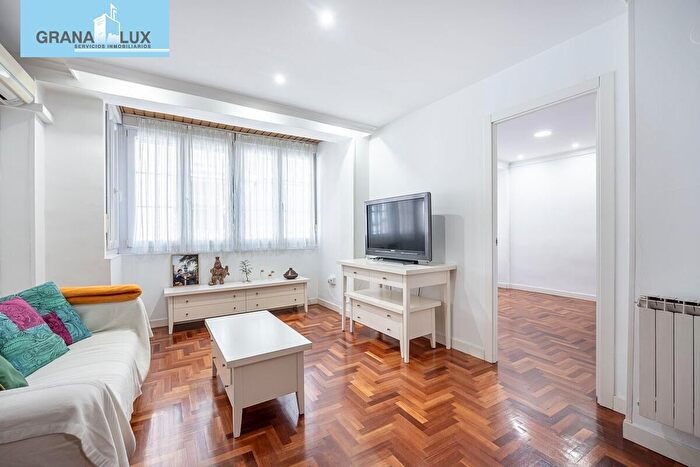 Piso en venta en Beiro, Pajaritos de 5 habitaciones