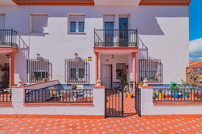 Casa en venta en Aljomahima Ermita, Las Gabias de 4 habitaciones