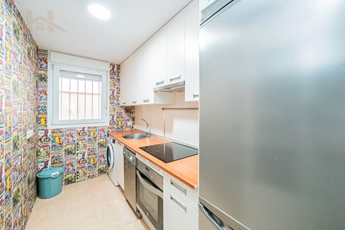 Casas en venta y pisos alquiler - 2