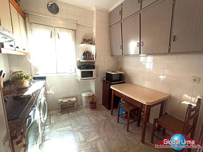 Casas en venta y pisos alquiler - 2