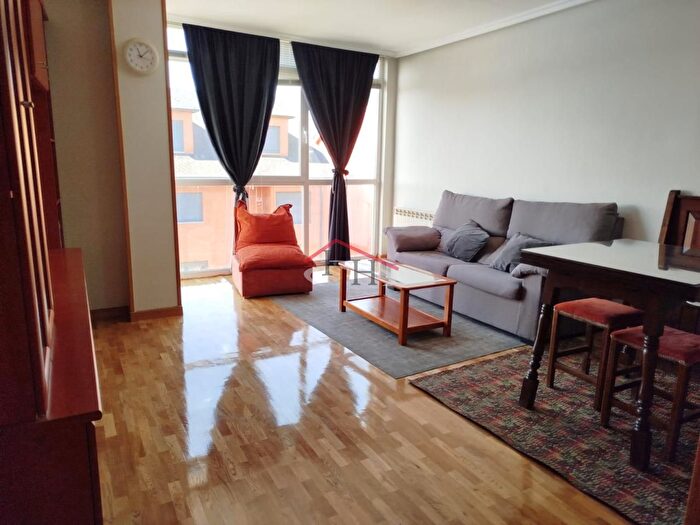 Casas en venta y pisos alquiler - 1