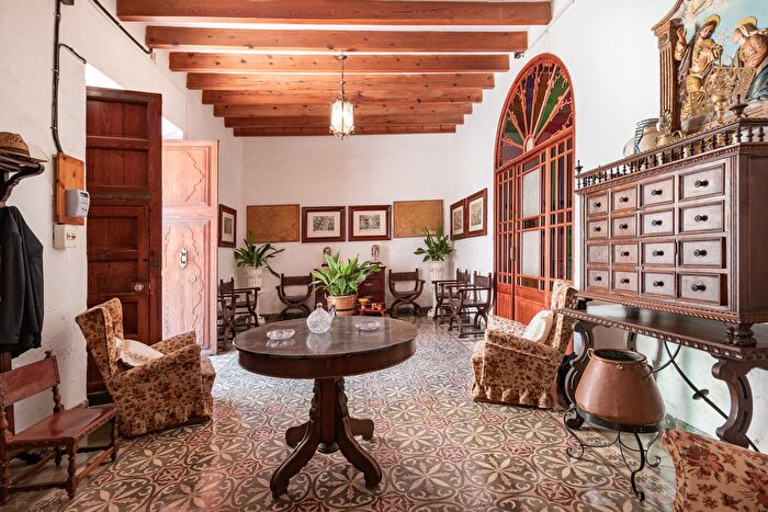 Casas en venta y pisos alquiler - 2
