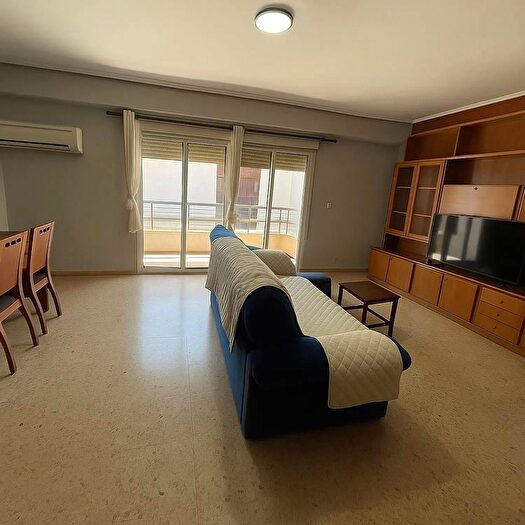 Piso en venta en Puerto de Sagunto, Centro Puerto de 4 habitaciones