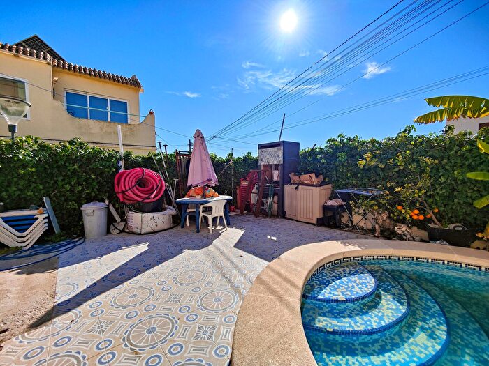 Casas en venta y pisos alquiler - 2