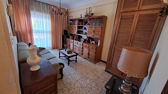 Casas en venta y pisos alquiler - 2