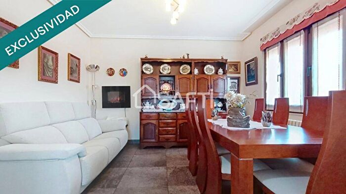 Casa en venta en Principado de Asturias, Asturias de 3 habitaciones