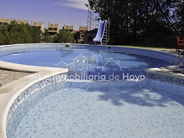Casa en venta en Los Peñascales, El Monte de 4 habitaciones