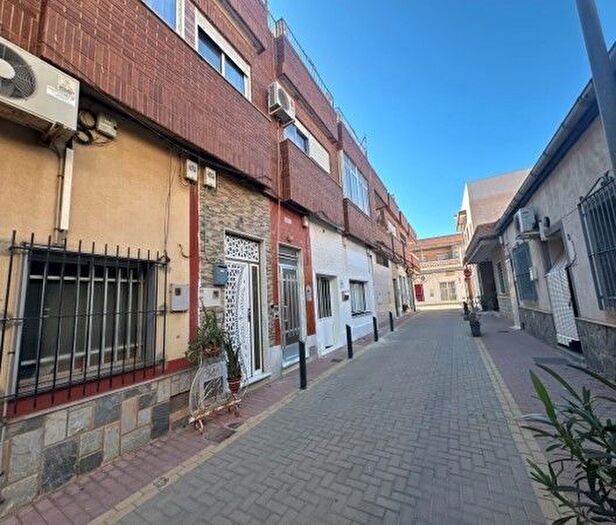 Casas en venta y pisos alquiler - 2