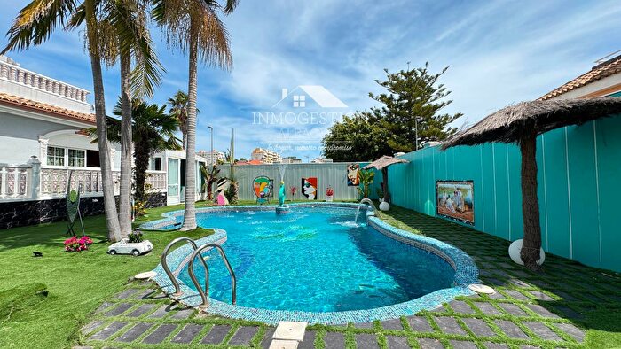 Casas en venta y pisos alquiler - 1