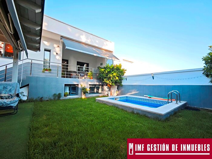 Casa en venta en Vélezmálaga ciudad, El Limonar de 2 habitaciones