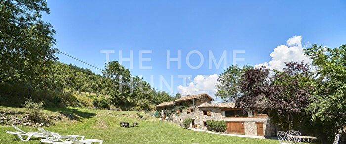 Casa en venta en Bellver de Cerdanya, Lleida de 5 habitaciones