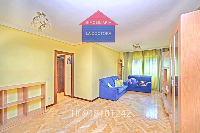 Piso en venta en Comunidad de Madrid, Madrid de 3 habitaciones
