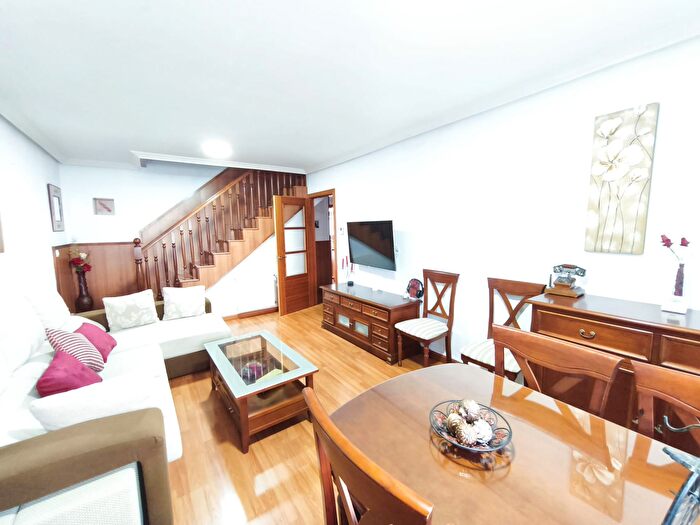 Casas en venta y pisos alquiler - 2