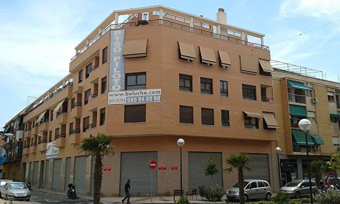 Casas en venta y pisos alquiler - 1