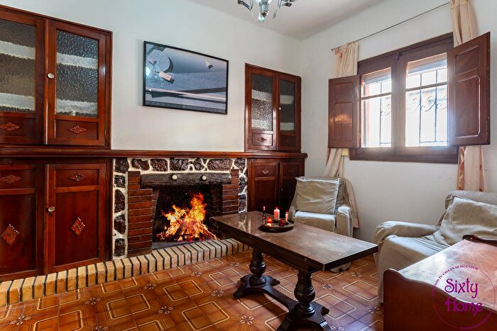 Casas en venta y pisos alquiler - 3
