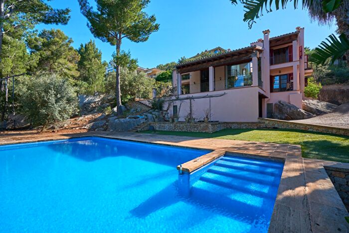 Casa en venta en Esporles, Illes Balears de 4 habitaciones