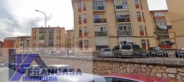 Casas en venta y pisos alquiler - 2