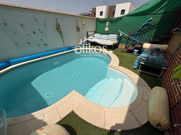 Casa en venta en Villares de la Reina, Salamanca de 4 habitaciones