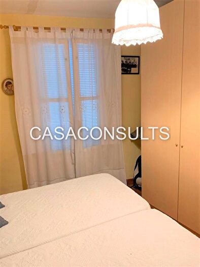 Casas en venta y pisos alquiler - 3