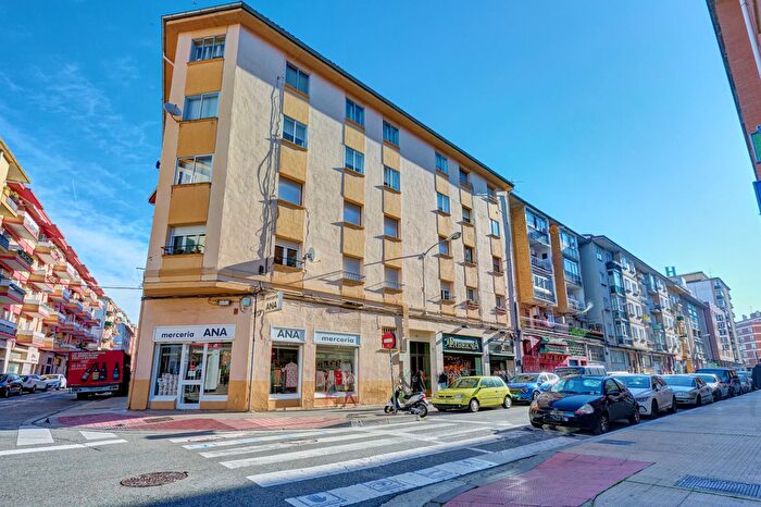 Casas en venta y pisos alquiler - 2