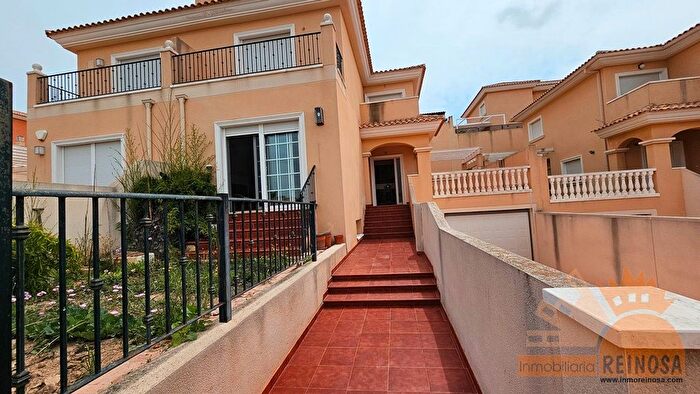 Casa en venta en Altorreal El Chorrico, Molina de Segura de 4 habitaciones