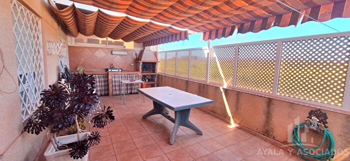 Casa en venta en Pedanías Oeste, Santa Ana de 4 habitaciones