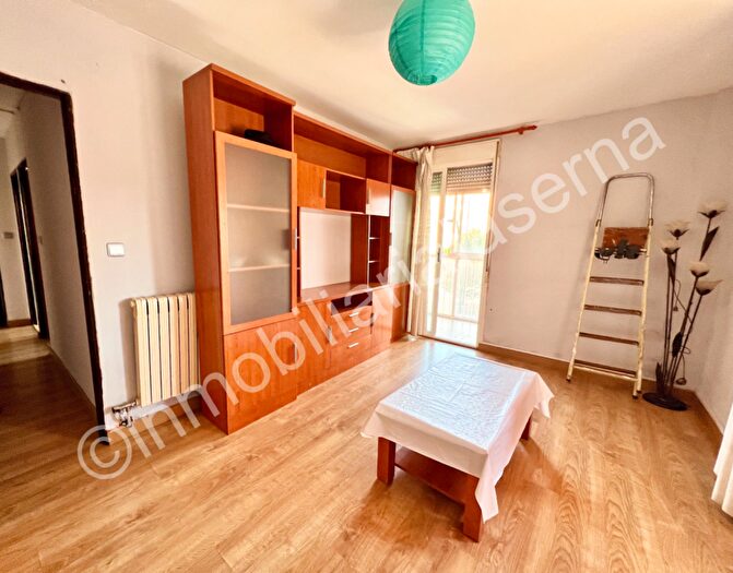 Casas en venta y pisos alquiler - 1