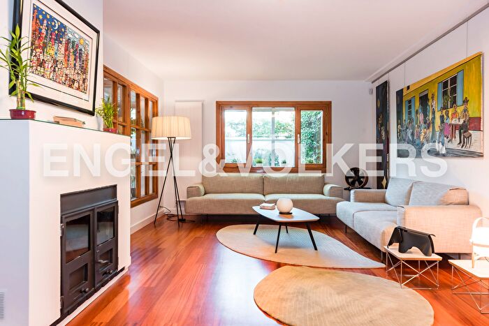 Casas en venta y pisos alquiler - 2